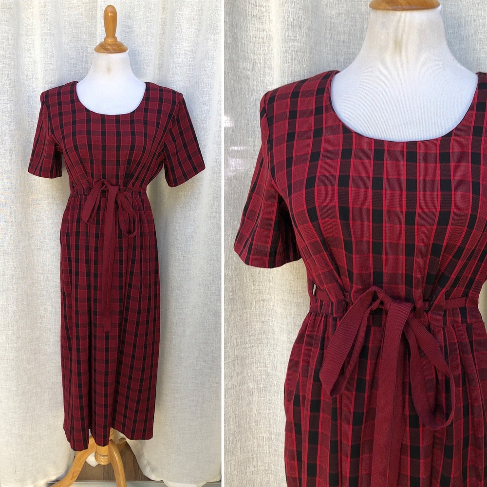 1990's Kathie Lee Black & Red Plaid Short sleeve midi dress